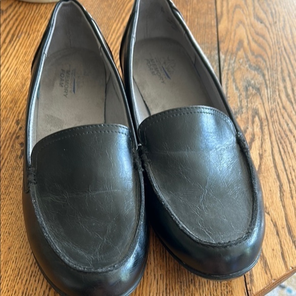 Life Stride Elegant Black Loafers